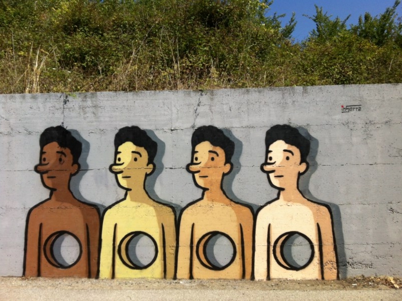 buco in pancia inserra street art